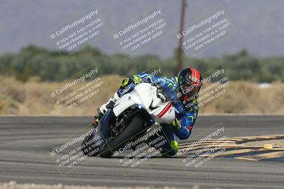 media/Oct-13-2025-Moto Forza (Mon) [[a66d839500]]/2-A Group/Session 3 (Turn 16)/